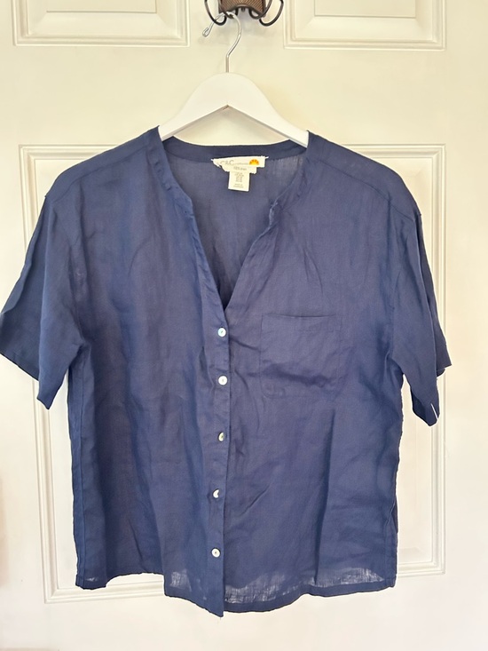 C&C California Tops - C&C California Navy Short-Sleeve Button-Front Band Collar Shirt
